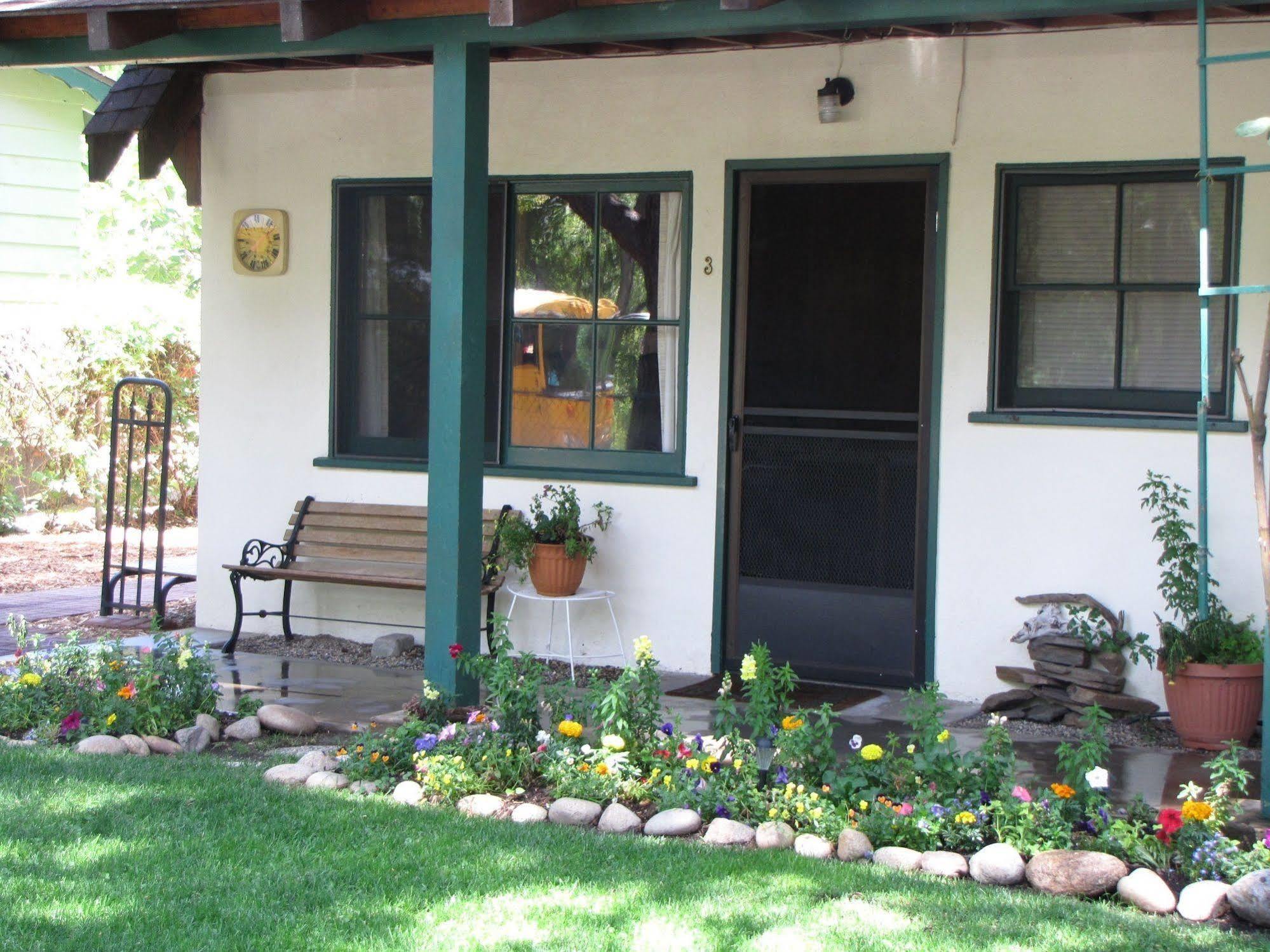 Kern Riverfront Inn Kernville